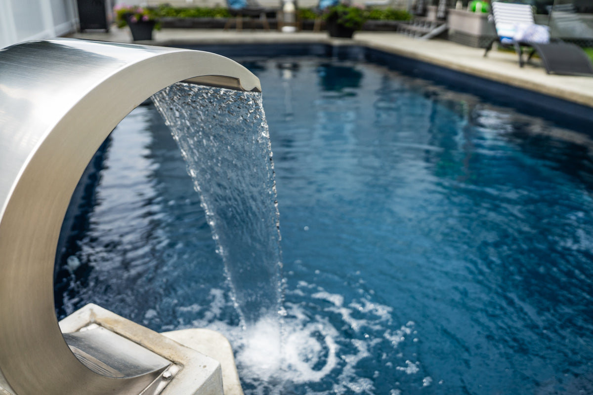 Chute Style Européenne en inox de 12"