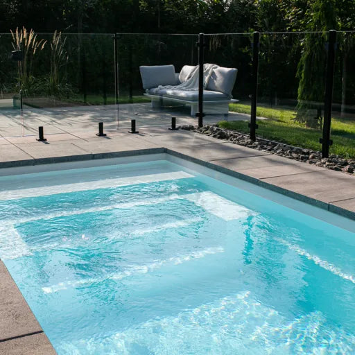 Opale - Piscine en fibre de verre Azoria