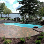 Dover - Piscine 16' x 38' en fibre de verre Azoria