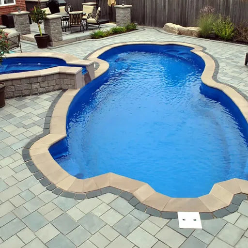 York (avec débordement) - Spa 8'4'' x 11'8'' en fibre de verre Azoria