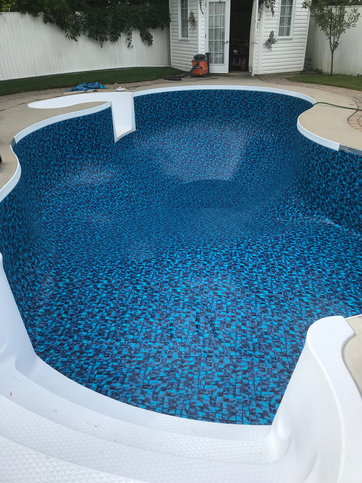 Toile de remplacement pour piscine creusée sur mesure